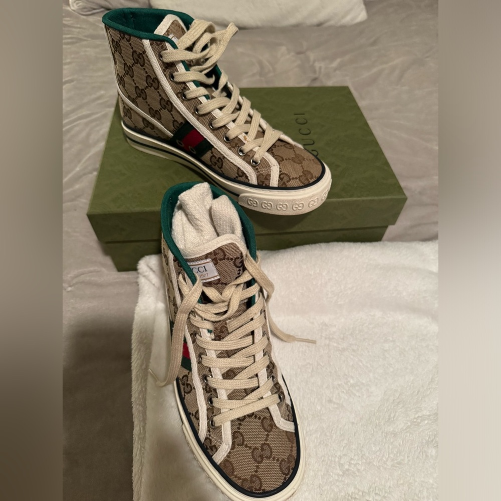 Gucci Sneakers